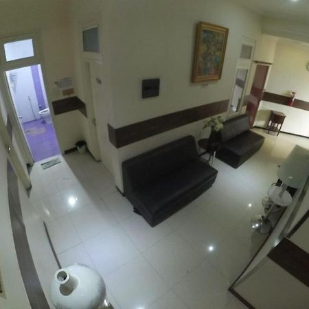 Cabin Hotel Sutomo Yogyakarta Dış mekan fotoğraf
